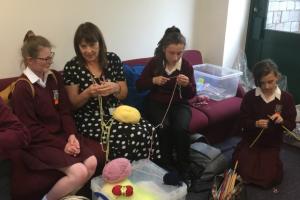 Knit and crochet club 04